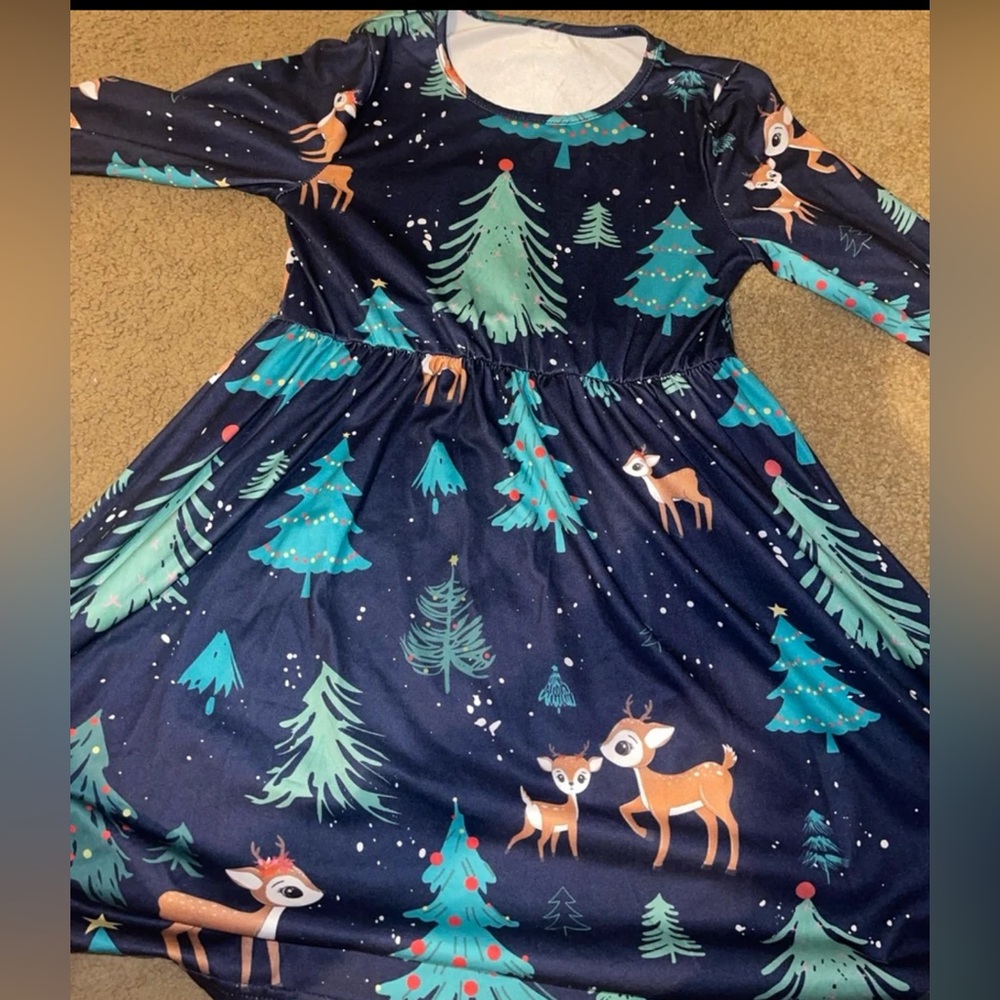Christmas  Deer and Tree Print Dress 7y